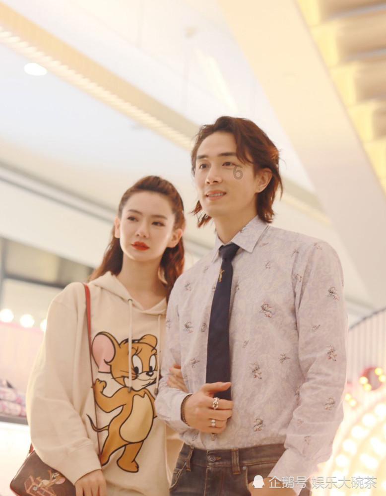海南“村VA”迎春赛·新面孔｜纵身一跃左手暴扣 这位年轻小将有力量！